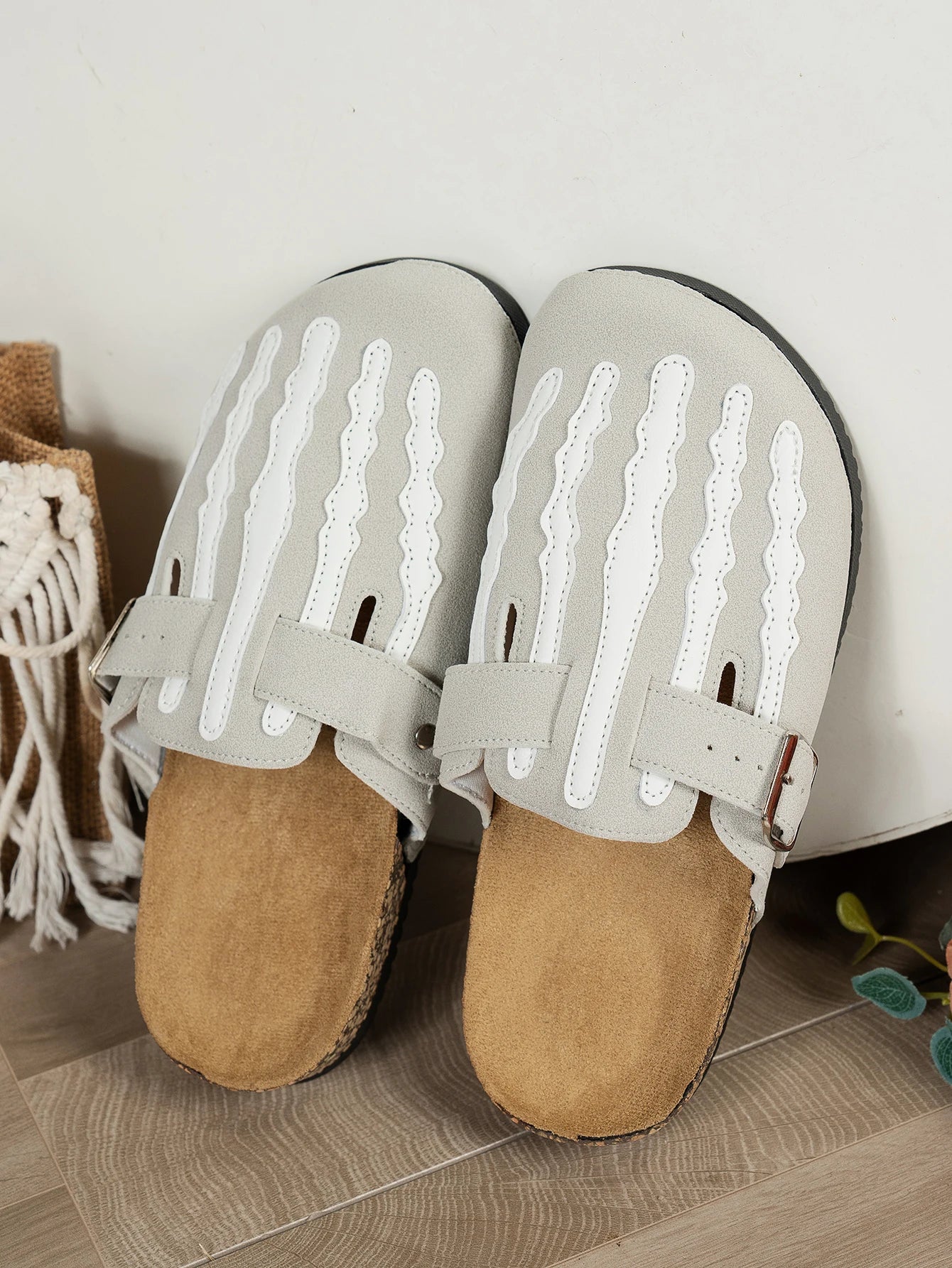 Women's Sandals